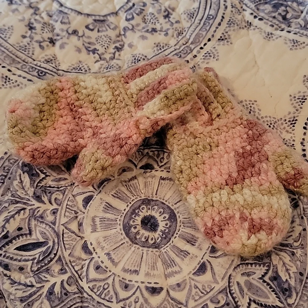 New Baby Mittens